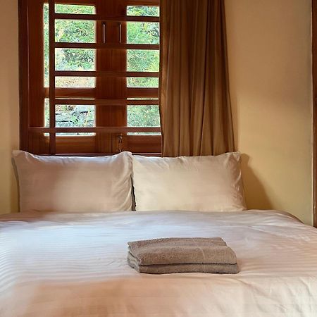Tom'S Du Gia Homestay Lang Cac Luaran gambar