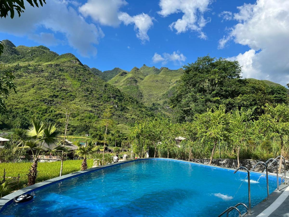 Tom'S Du Gia Homestay Lang Cac Luaran gambar