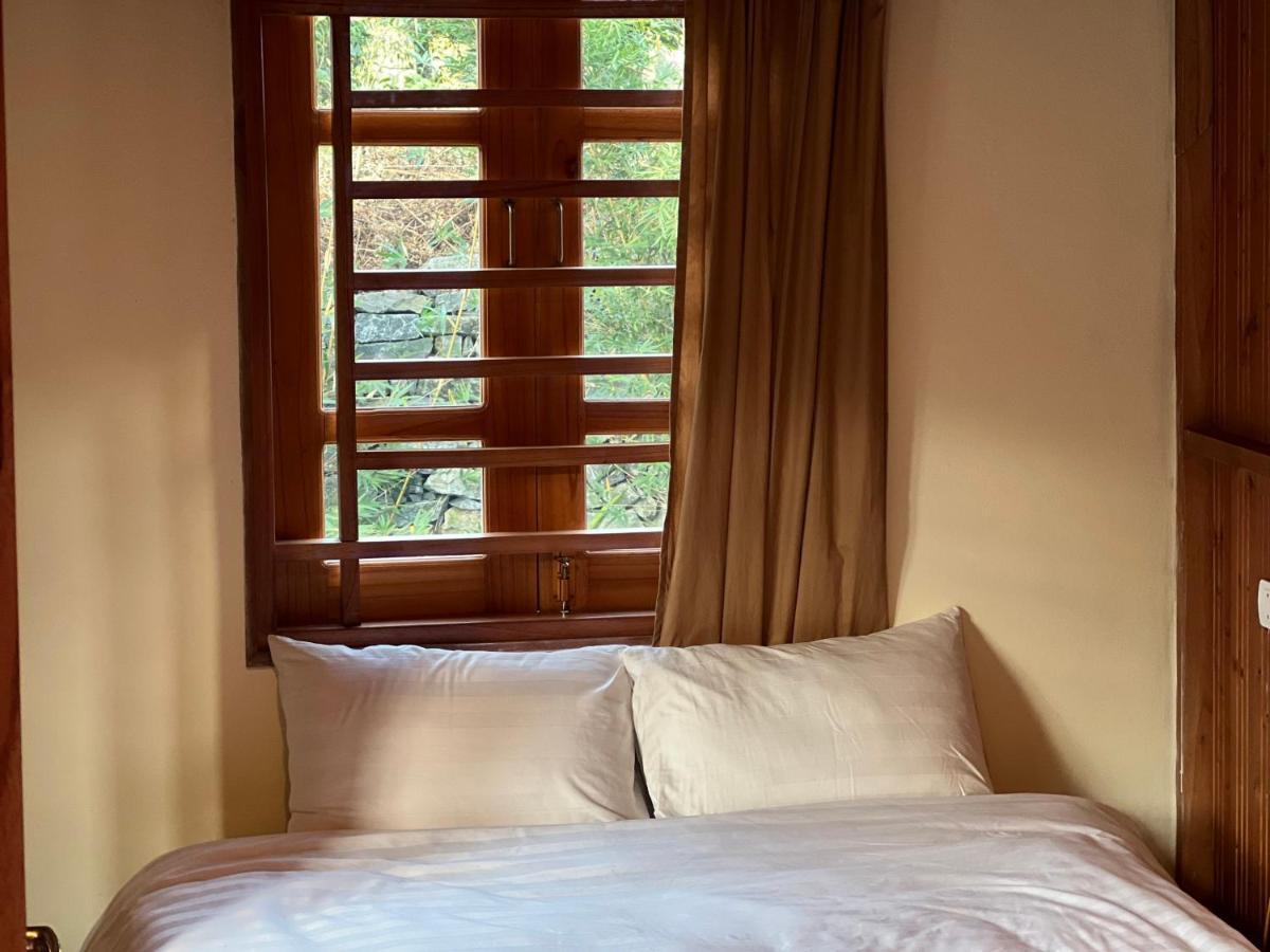 Tom'S Du Gia Homestay Lang Cac Luaran gambar