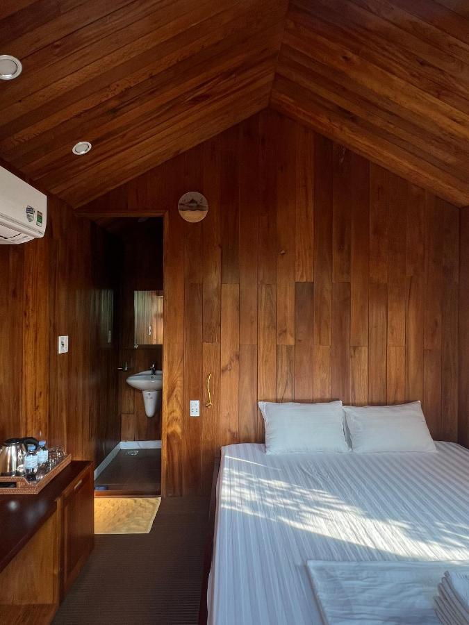 Tom'S Du Gia Homestay Lang Cac Luaran gambar