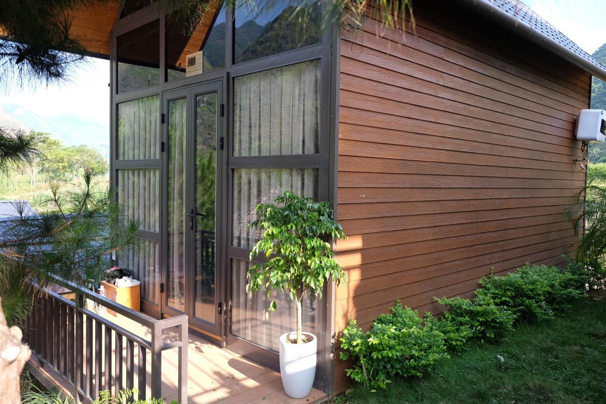 Tom'S Du Gia Homestay Lang Cac Luaran gambar