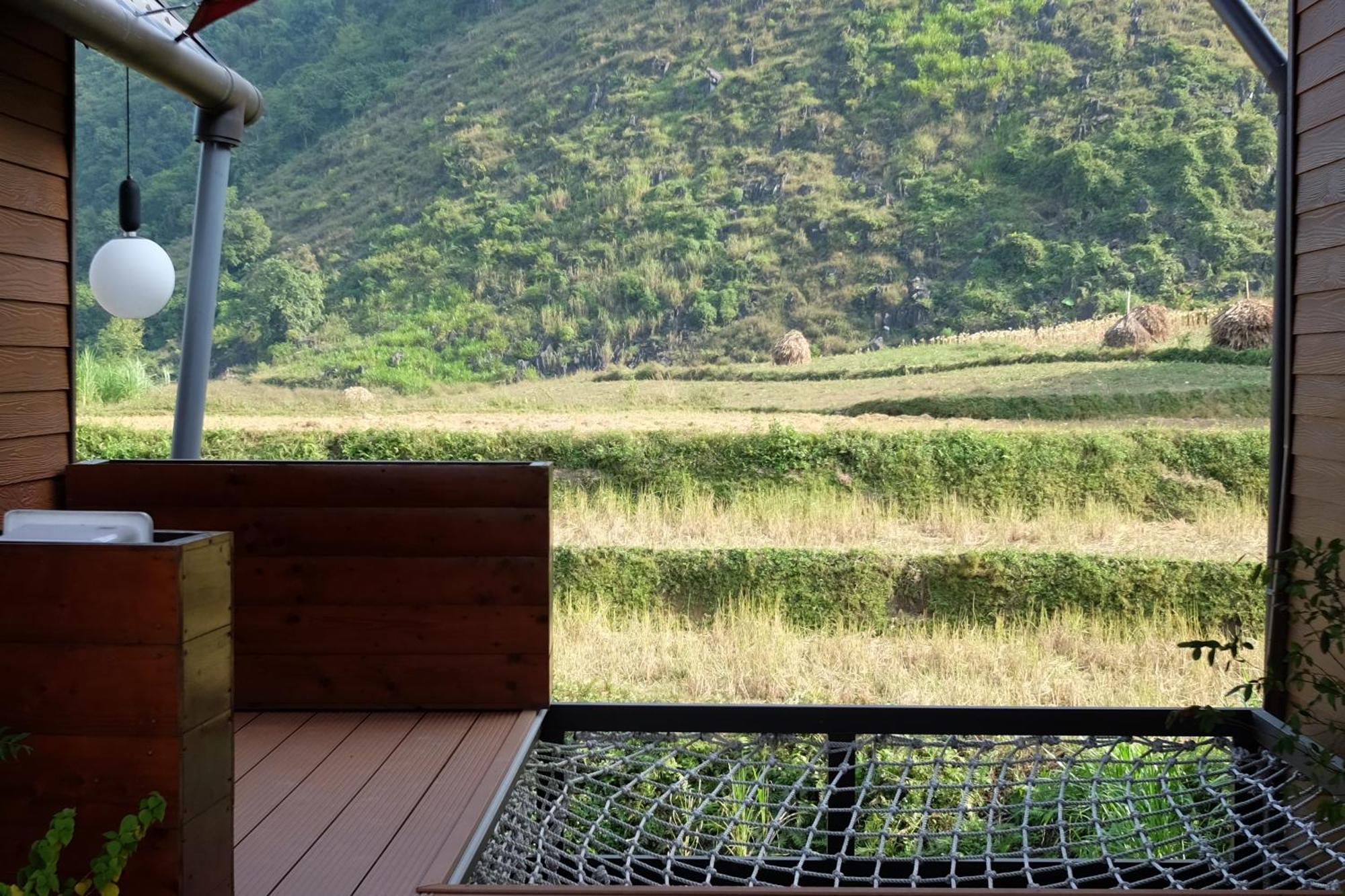 Tom'S Du Gia Homestay Lang Cac Luaran gambar