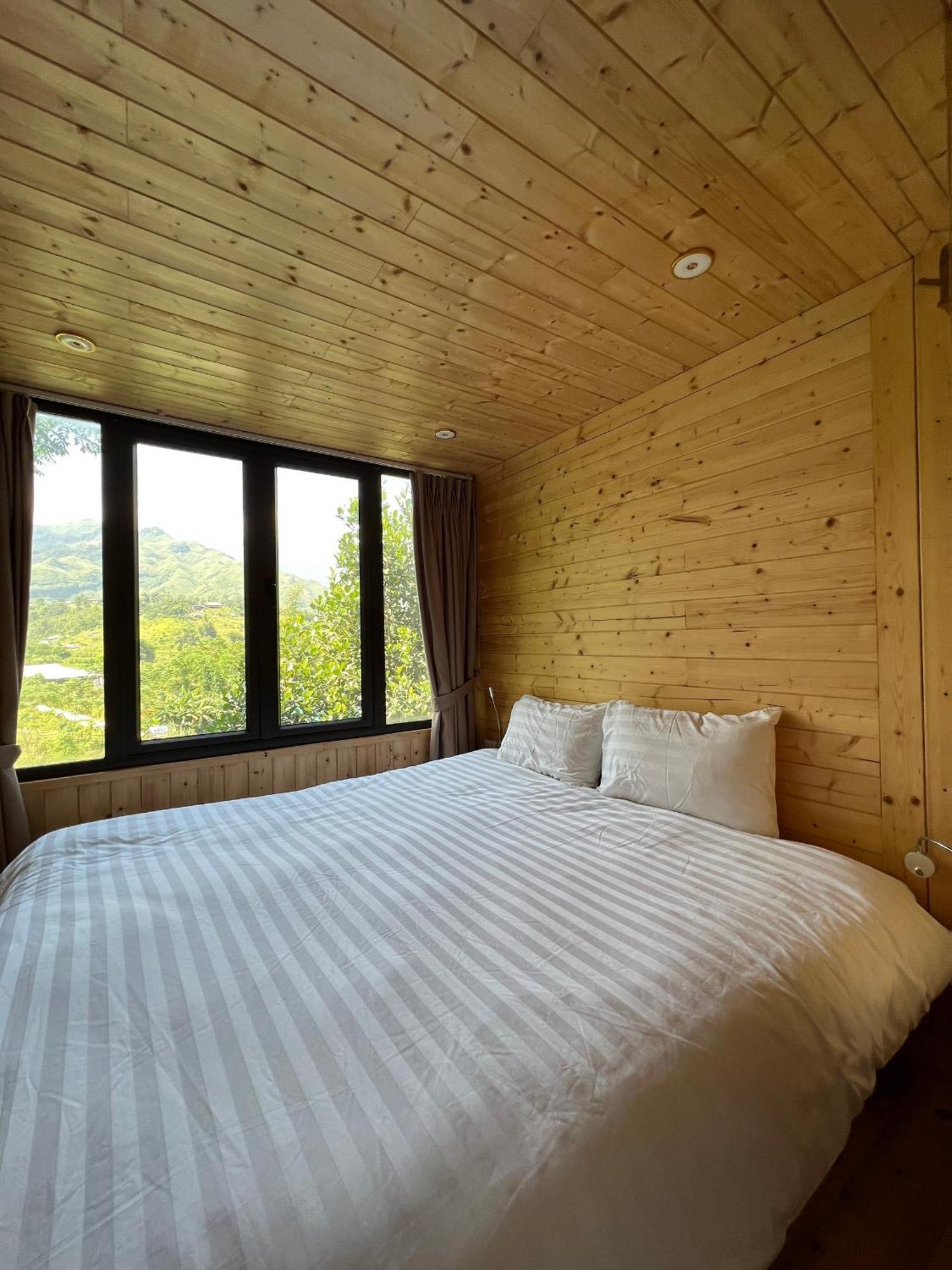 Tom'S Du Gia Homestay Lang Cac Luaran gambar