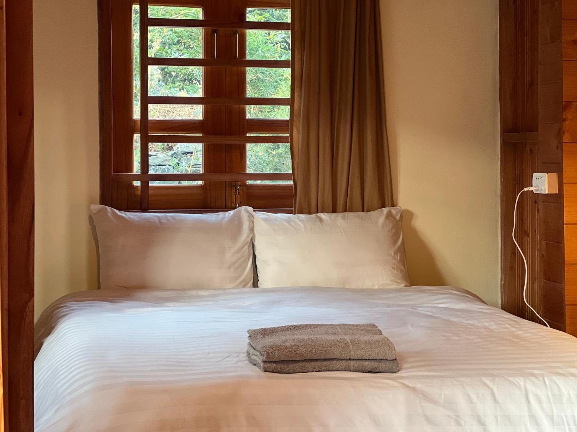 Tom'S Du Gia Homestay Lang Cac Luaran gambar