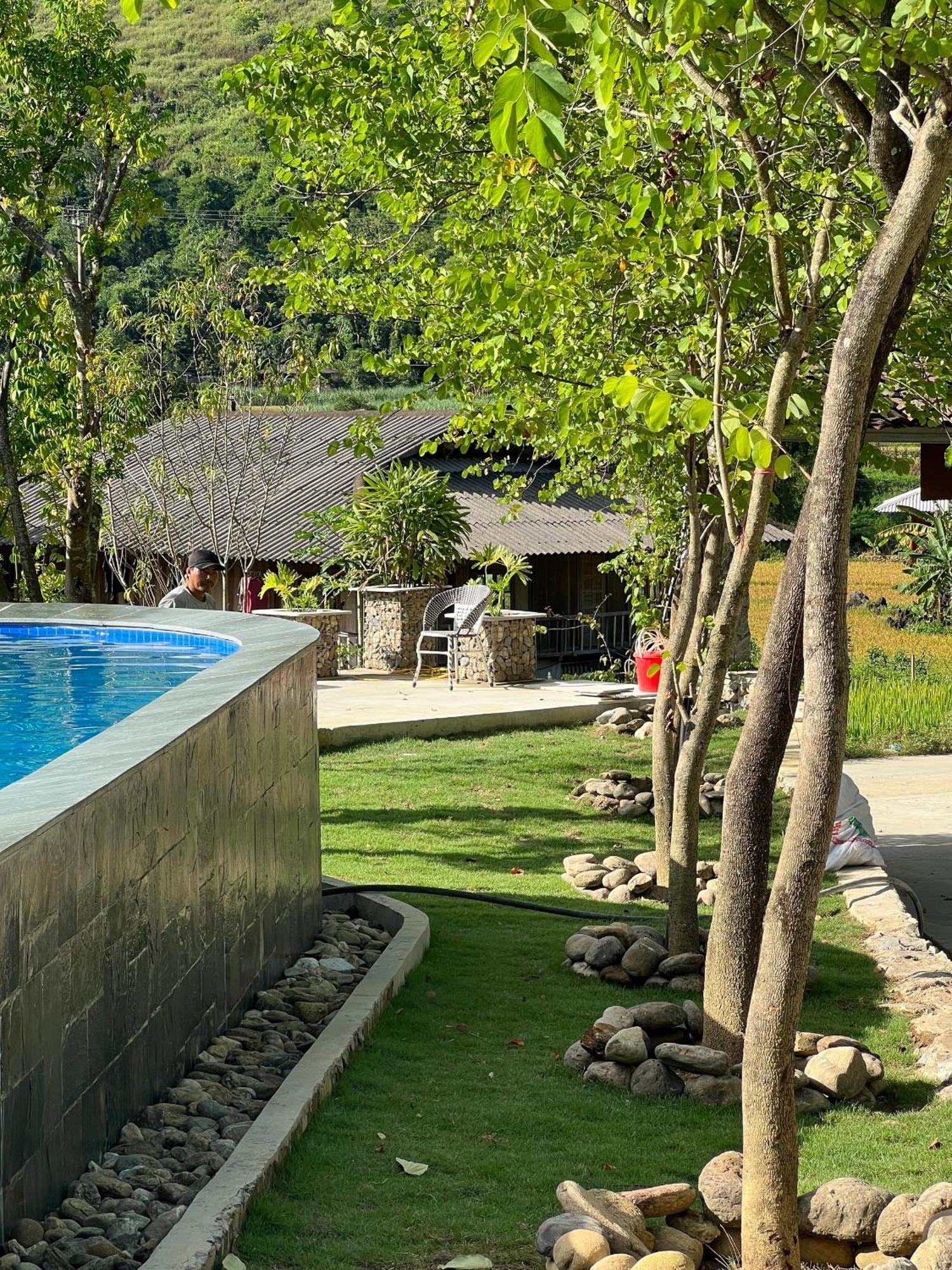 Tom'S Du Gia Homestay Lang Cac Luaran gambar